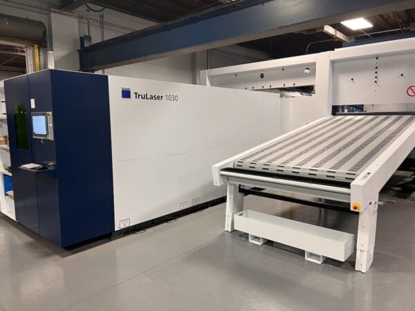 Trumpf TruLaser 1030 machine at Tusco Manufacturing.